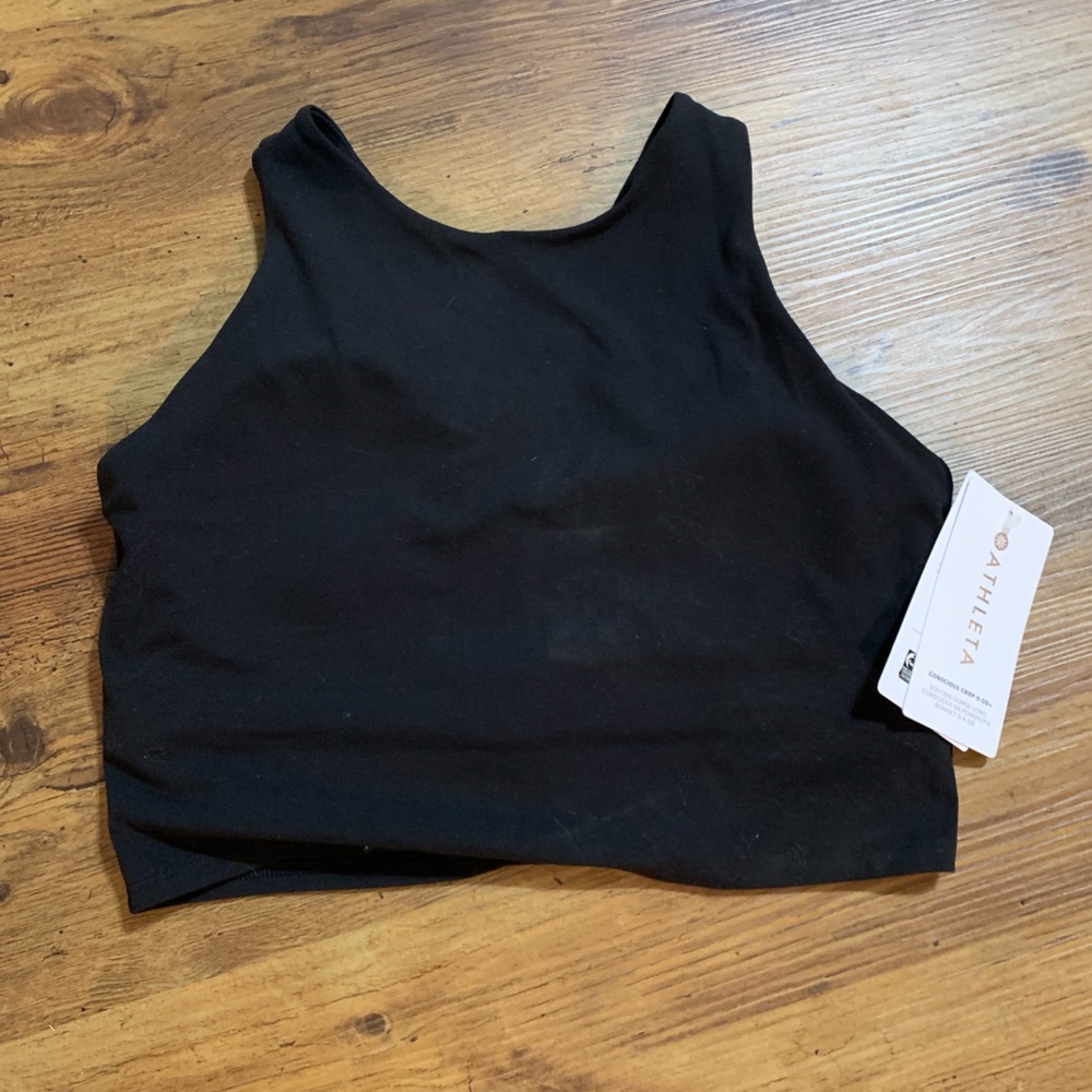 Athleta Crop top NWT sz M (D-DD)